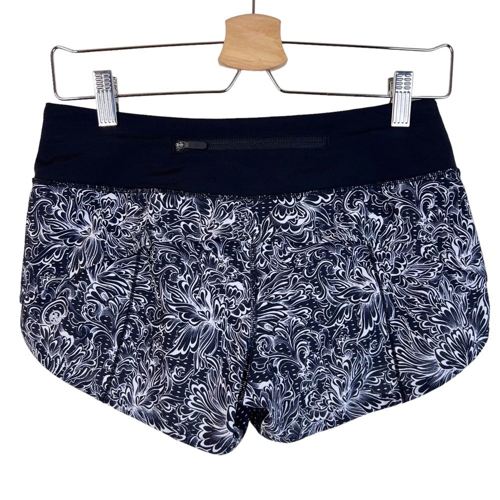 Lululemon Speed Up Shorts 2.5" Black White Print Size 4